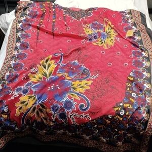 NWT Gold Coast women's one size kaftan